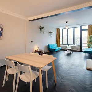 Charming And Spacious Center Anversa